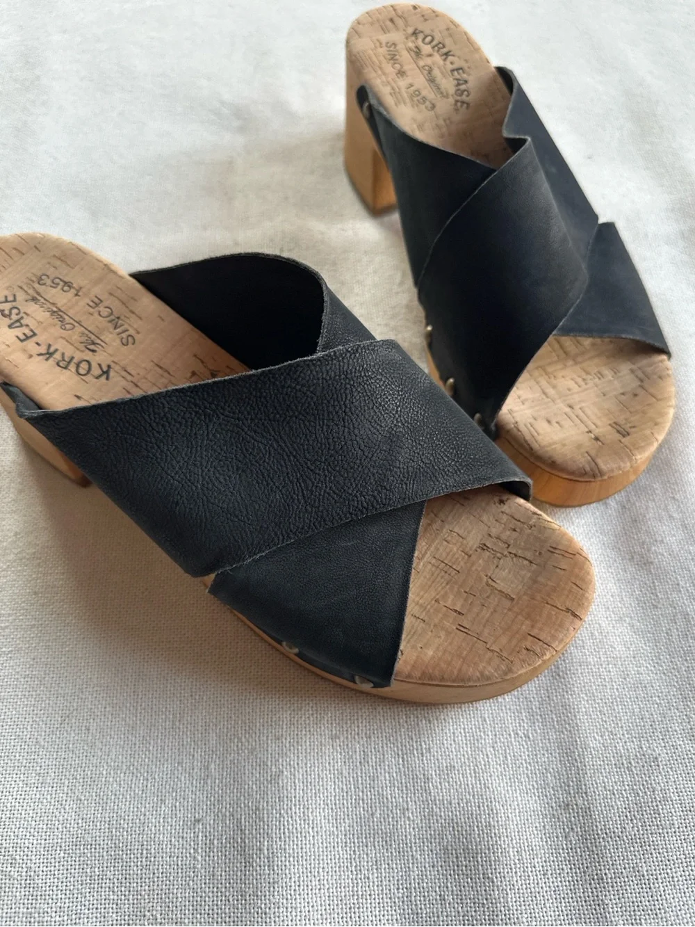 KORK-EASE Tatum Black Leather Crisscross Platform Clog Slide Sandals | 8